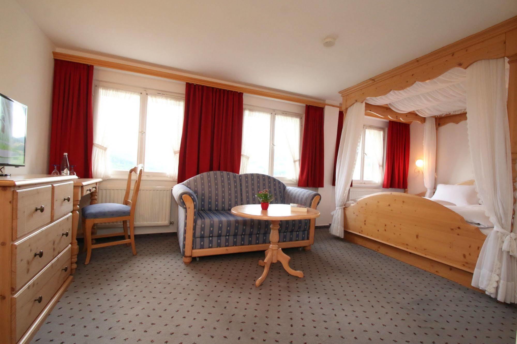Hotel Landgasthof Adler Altenrond Luaran gambar