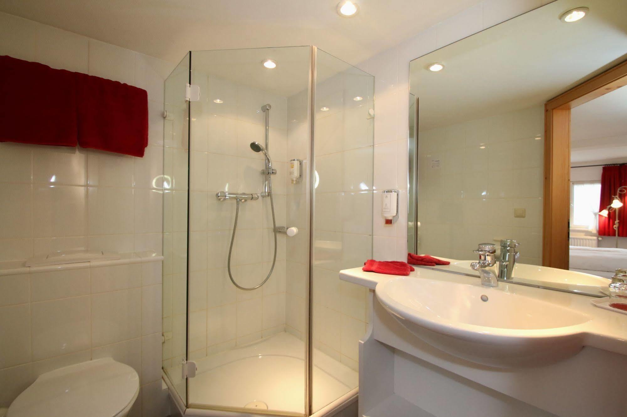 Hotel Landgasthof Adler Altenrond Luaran gambar